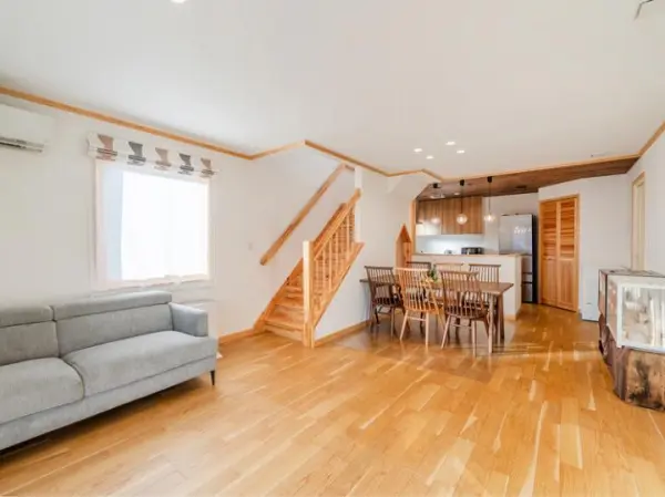 兵庫県宝塚市鹿塩1丁目