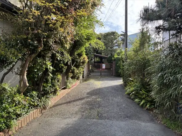 藤沢市鵠沼海岸１丁目土地