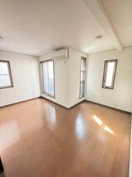 川崎市高津区末長４丁目　中古戸建