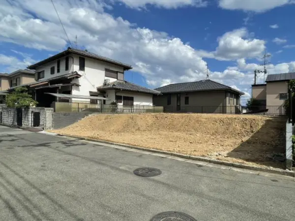 川西市萩原台西３丁目　土地