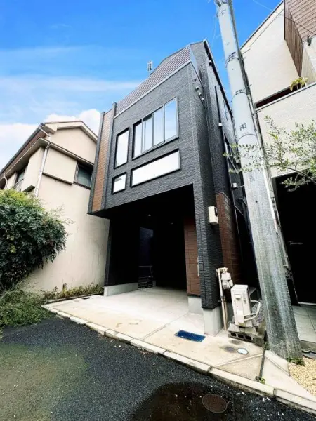 横浜市西区岡野２丁目