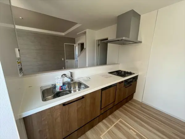 福岡市東区舞松原３丁目新築戸建