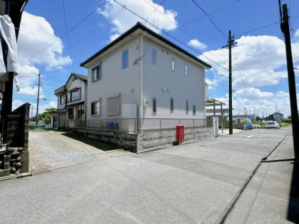 岩倉市南新町三反田中古戸建