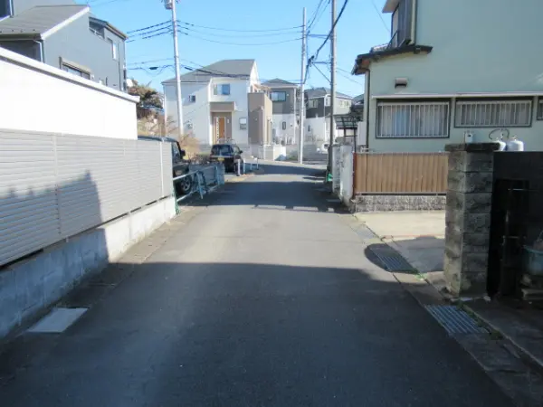 川口市石神　土地（古家付き）