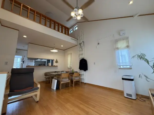 吹田市青葉丘南中古一戸建
