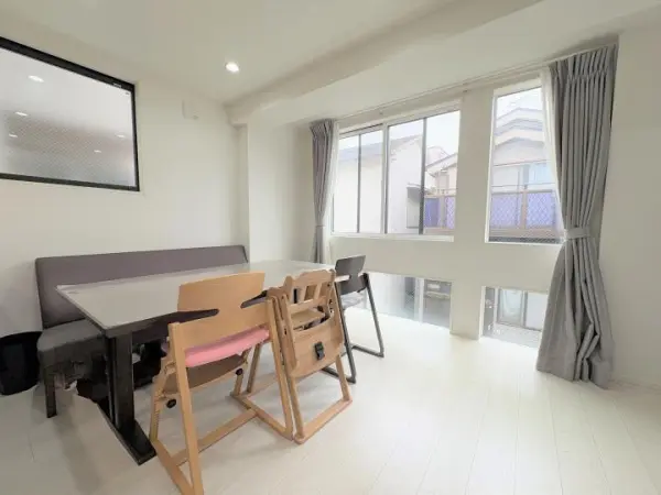 横浜市西区岡野２丁目