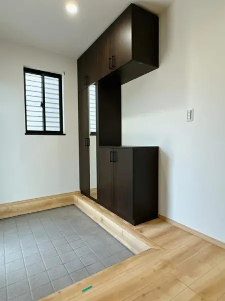 春日井市穴橋町２丁目中古戸建