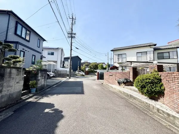 日進市岩崎町岩根土地