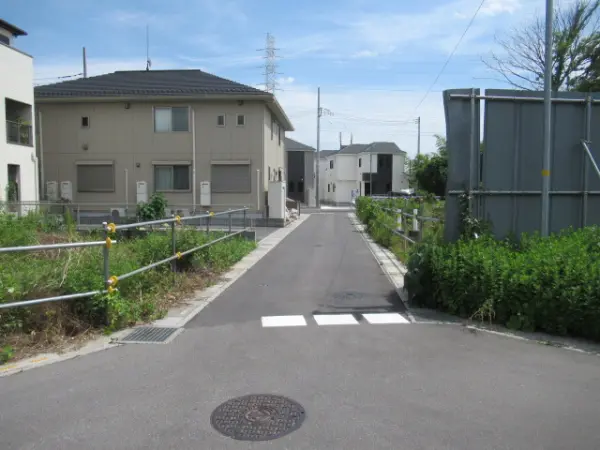 川口市大字伊刈　土地