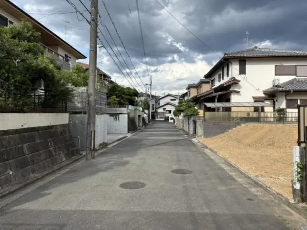 川西市萩原台西３丁目　土地