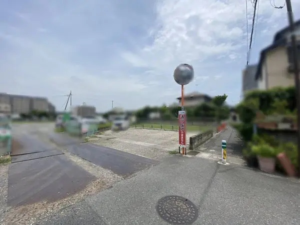 草加市神明1丁目