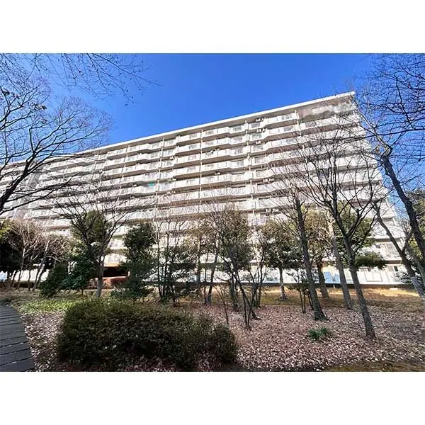 昭島つつじが丘ハイツ北住宅団地　２０号棟