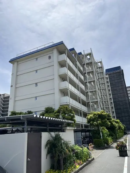 東建検見川マンシヨンB棟