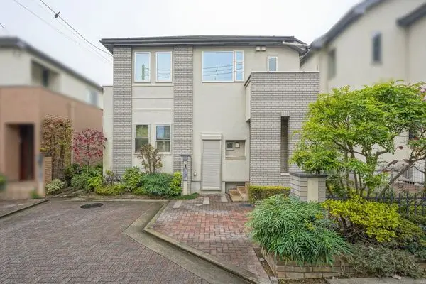 横浜市中区竹之丸　戸建