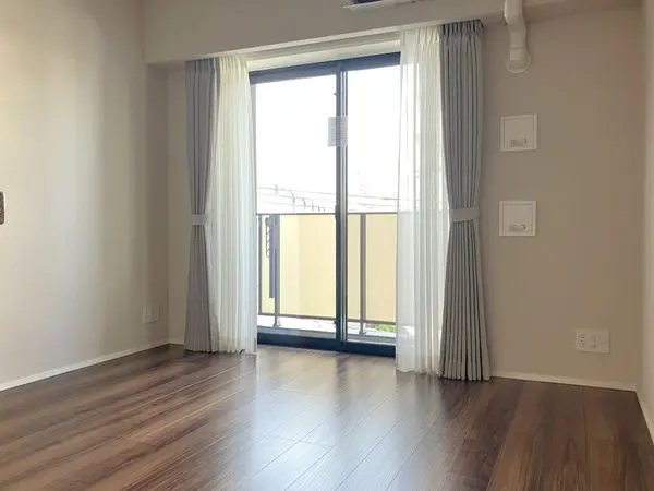 オープンレジデンシア旗の台