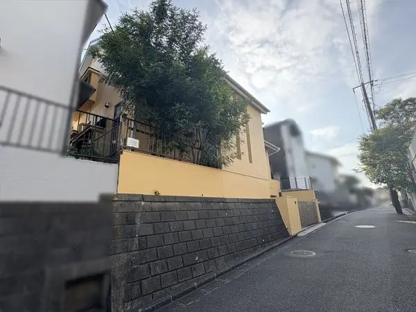 横浜市港南区上永谷一丁目　売地