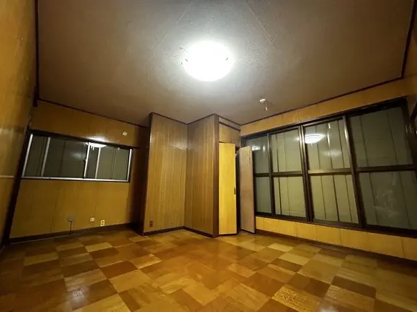 東京都日野市三沢2丁目　戸建