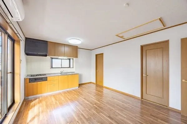 富士見市渡戸三丁目戸建