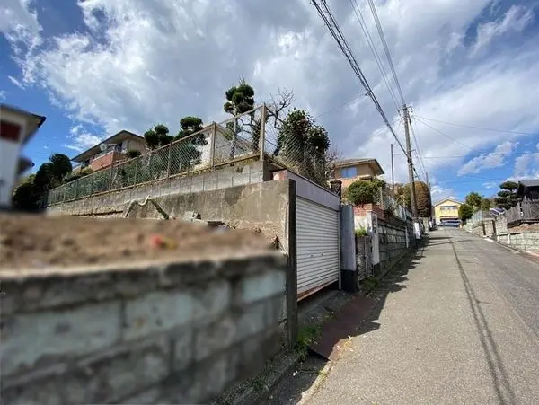 西鎌倉4丁目　古家付土地