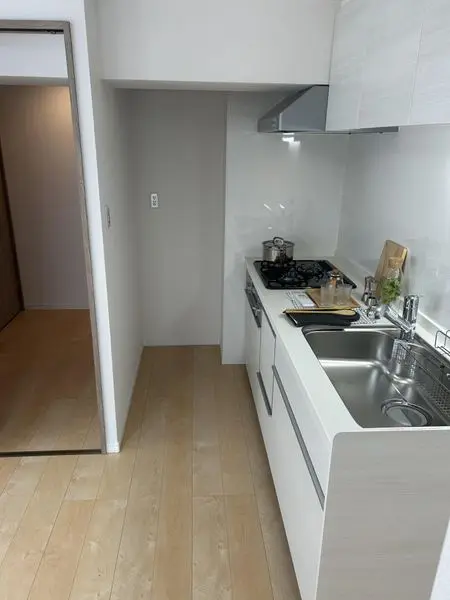 皐月マンシヨン那の川