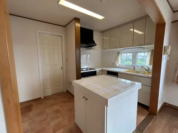 高石三丁目中古戸建