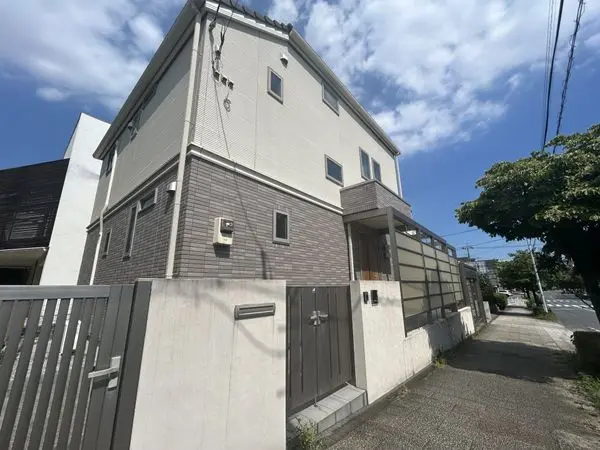 横浜市青葉区あざみ野南二丁目戸建