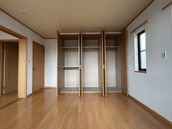 稲沢市小池二丁目　戸建