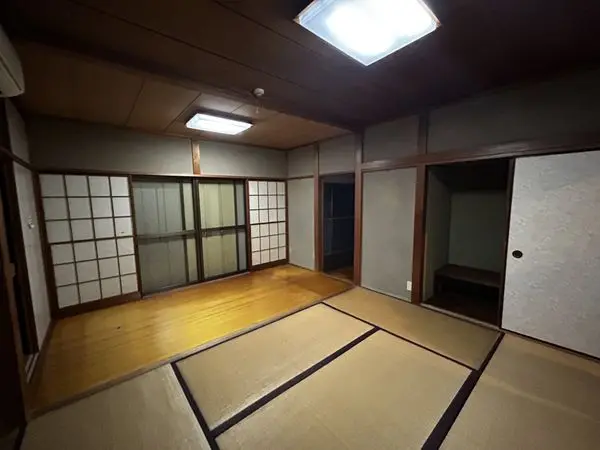 東京都日野市三沢2丁目　戸建