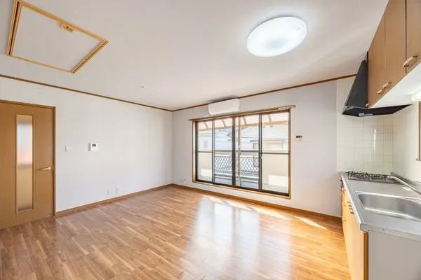 富士見市渡戸三丁目戸建