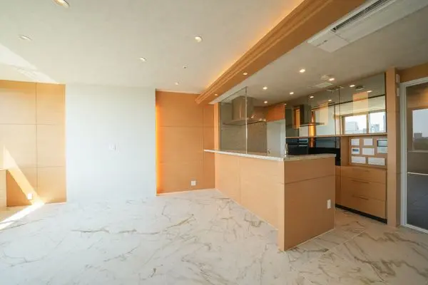 プラウド新宿御苑エンパイア