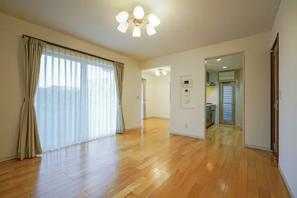 横浜市中区竹之丸　戸建