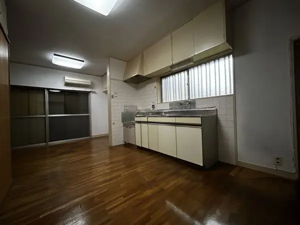 東京都日野市三沢2丁目　戸建