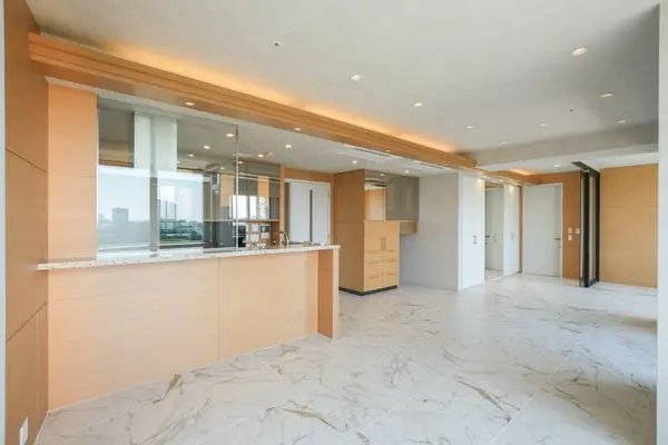 プラウド新宿御苑エンパイア