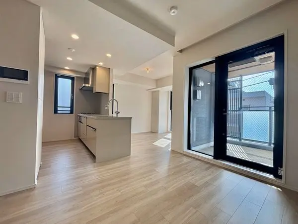 ジオ市谷仲之町