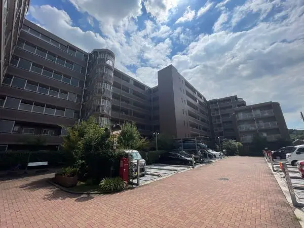 ルイシャトレ鶴ヶ峰