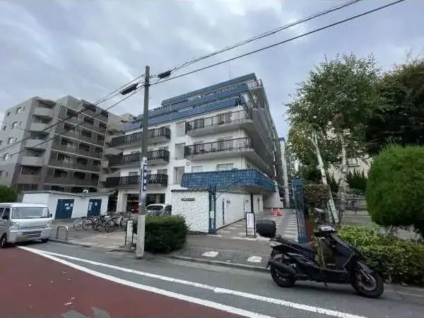 秀和大山レジデンス