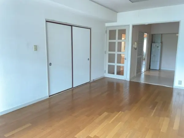 東砂三丁目ハイツ６号棟
