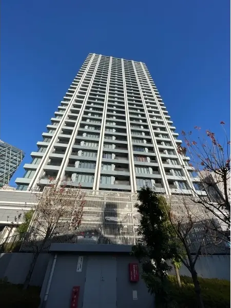 グランドミレーニア