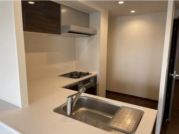 プレサンスグラン栄ＴＨＥ　ＴＯＷＥＲ