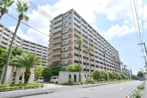 ライオンズマンションセントワーフ横濱