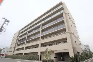 プレシス横浜ベイサイド
