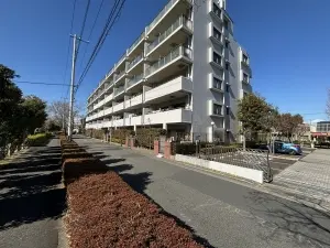 モンレーヴ府中南