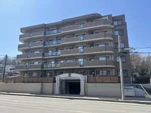 ヴェルビュ天神山公園