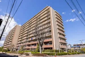 フォルスコートグランマークス