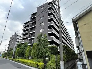 エム・ブランド越谷ＧＡＭＯ