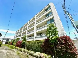 プラウド南小泉
