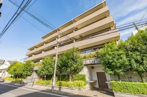 ファミールヒルズ哲学堂公園