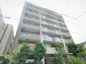 アルファヴィル大山