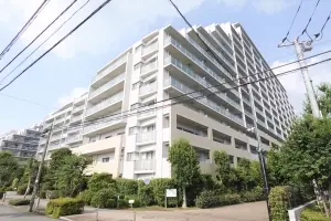 エフユニバース