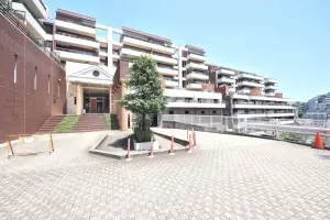 ヒューマンスクエア日吉ウルビノ